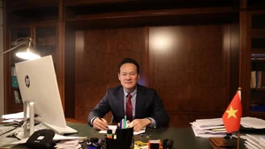 L’ambassadeur Mai Phan Dung, représentant permanent du Vietnam auprès des Nations Unies, de l’OMC et d’autres organisations internationales à Genève. Photo : VNA.