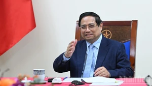 Le Premier ministre Pham Minh Chinh lors de l'entretien. Photo : NDEL.