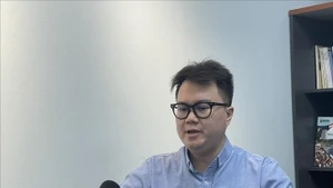 Enzo Sim Hong Jun, chercheur spécialisé dans l’histoire et la défense en Asie du Sud-Est. Photo : VNA.