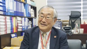 Le professeur japonais Furuta Motoo. Photo : NDEL.