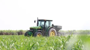 Photo : Lyluanchinhtri.