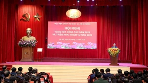[En images] Le SG du PCV à la conférence de bilan de l'Académie politique nationale Hô Chi Minh