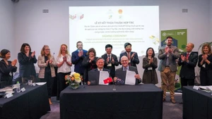 Cérémonie de signature de l’accord de coopération sur l’agriculture durable entre le Vietnam et l’Australie. Photo : Ambassade d’Australie au Vietnam.