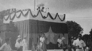 La tribune de l’Indépendance sur la place Ba Dinh. Photo d’archives/VNA.