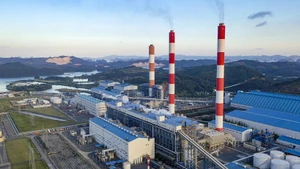 Une centrale thermique au charbon – un secteur engagé dans la transition énergétique pour un développement durable. Photo : VGP.