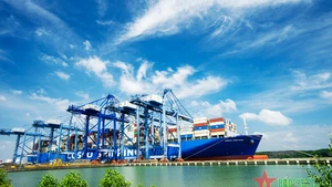 Au port international Tan Cang - Cai Mep (TCIT). Photo d’illustration : QDND.