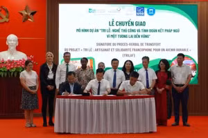 Vue d’ensemble de la cérémonie de clôture du projet TRILAF et de la remise du modèle de tourisme communautaire durable. (Photo : PV)