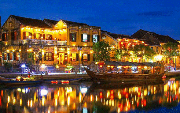 L’ancienne ville de Hôi An est une destination idéale tout au long de l’année. Photo : NDEL.