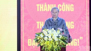 Discours du secrétaire général du PCV To Lam lors de la Fête de la grande solidarité nationale dans le quartier de Thuong Cat, à Hanoï