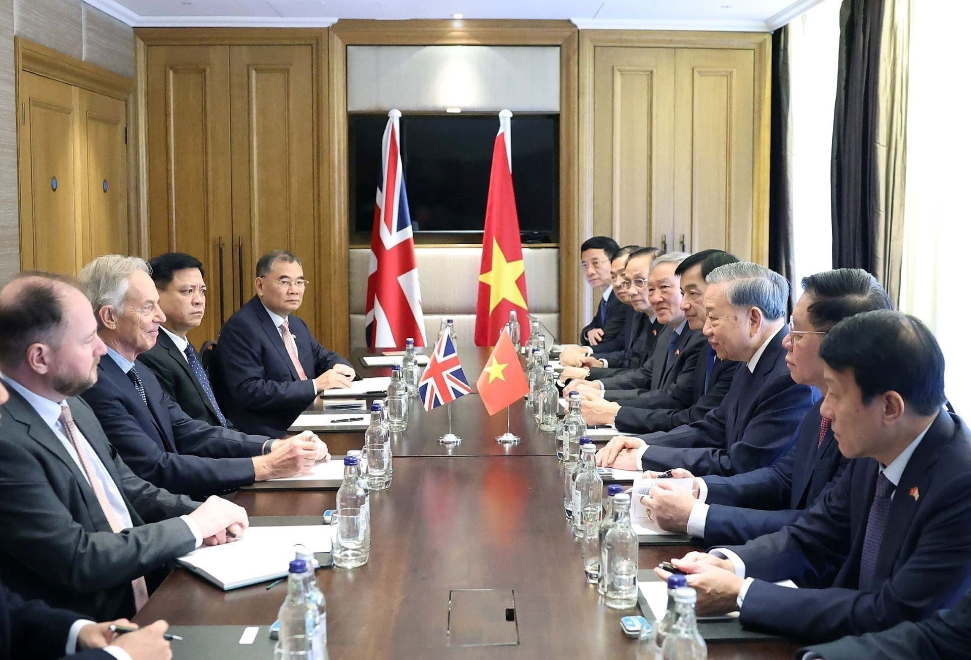 Lors de la rencontre. Photo : VNA. 6.jpg