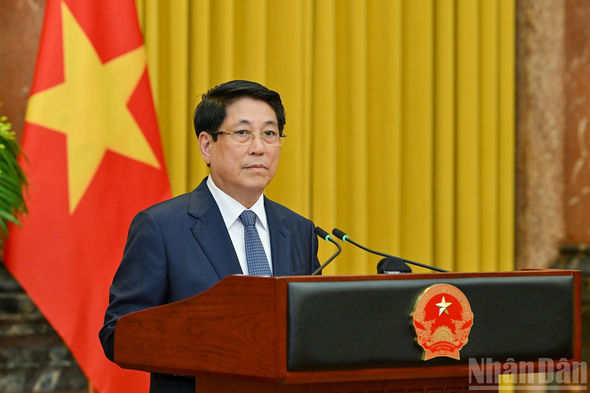 Le président Luong Cuong prononce un discours lors de la réception. 14.jpg