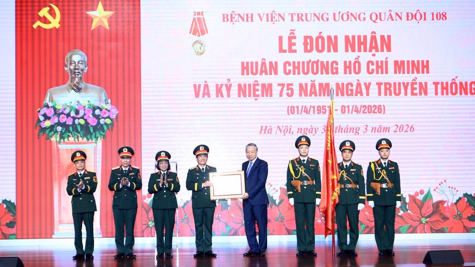 [En images] Le secrétaire général To Lam assiste à la cérémonie marquant le 75e anniversaire de l’Hôpital central militaire 108