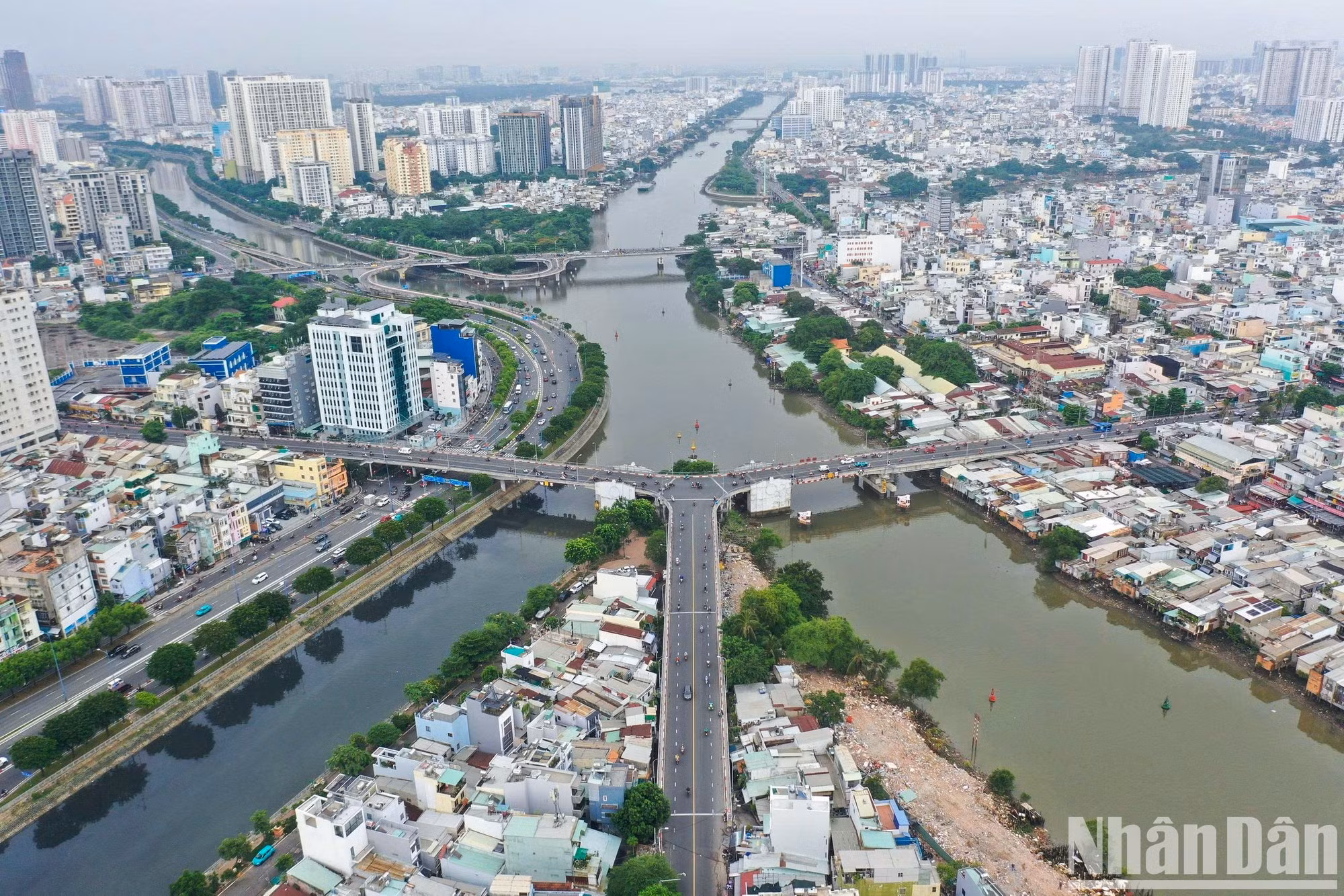 Le pont Chu Y, où le 1er Bataillon fut l'une des principales unités ayant mené l'offensive contre le centre de Saigon lors de l'Offensive générale et du Soulèvement du Printemps du Têt 1968.