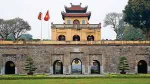 Doan Môn (Porte sud) est l'une des principales entrées menant à la Cité interdite. 