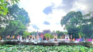 Maison communale et temple de Binh Dà, commune de Binh Minh, Hanoï. Photo : VTC News. 