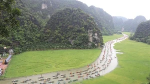 Une vue du complexe paysager pittoresque de Tràng An, province septentrionale de Ninh Binh. Photo : VNA