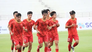 Des jeunes footballeurs vietnamiens. Photo : VFF.