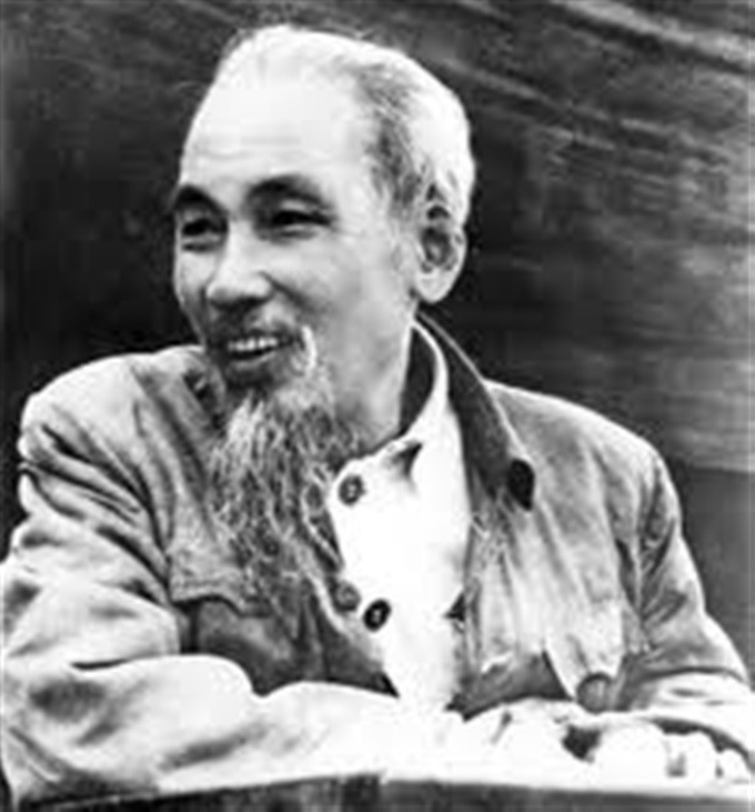 Président Hô Chi Minh, héros de la libération nationale, éminent homme de culture du Vietnam. Photo d'archives: ditichhochiminhphuchutich.org.vn.
