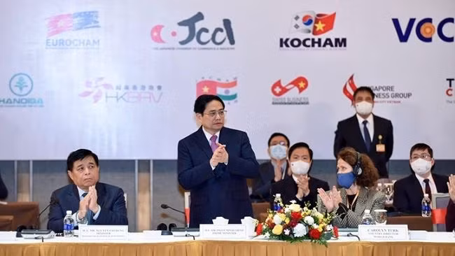 Pham Minh Chinh au Forum d’Affaires du Vietnam 2022. Photo : Trân Hai/NDEL.