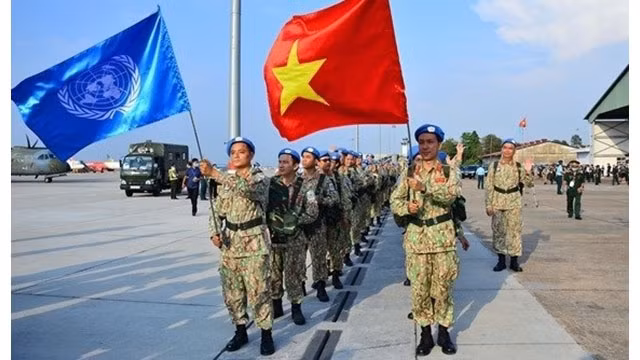 La cérémonie de départ. Photo : VNA.