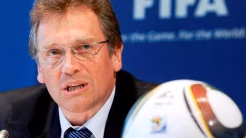 Le secrétaire général de la FIFA, Jérôme Valcke, lors d'une conférence de presse le 21 février à Florianopolis (Sud du Brésil). Photo: TopNews.