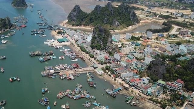 Un coin du district de Vân Dôn, province de Quang Ninh. Photo : NDEL.