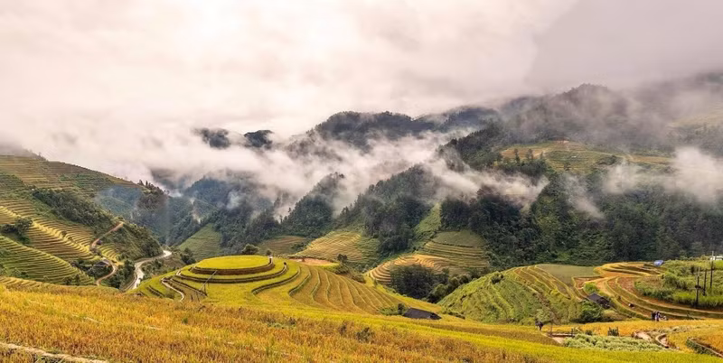 Mu Cang Chai est une localité rare dotée d’une beauté majestueuse, notamment en termes de topographie, de climat, de paysage et d’écosystème. 