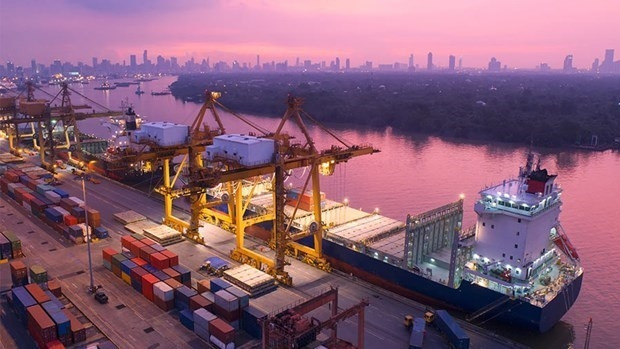 L'ASEAN s'efforce de faciliter l'augmentation des échanges, de supprimer les barrières commerciales et de réduire les coûts de transaction pour faire face à la crise du COVID-19. Photo : aseanbriefing.com