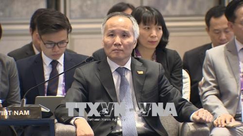 Le vice-ministre de l’Industrie et du Commerce, Trân Quôc Khanh, en tête de la délégation de travail vietnamienne à l'AEM Retreat 24. Photo: VNA.