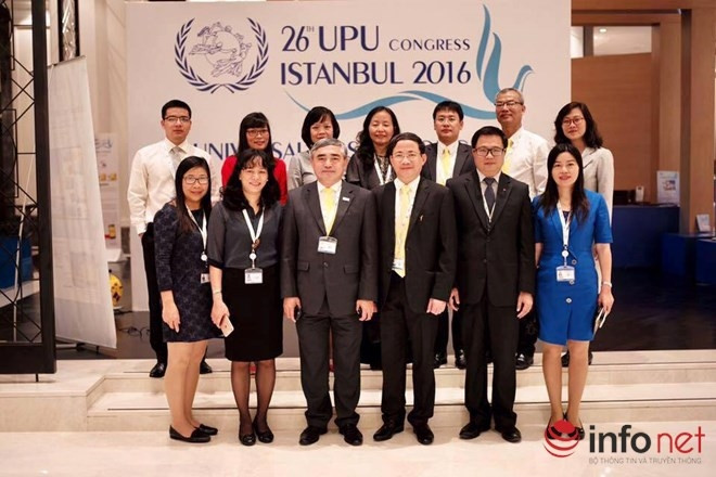 La délégation vietnamienne lors du 26e Congrès de l'Union postale universelle, du 20 septembre au 7 octobre. Photo: Infonet.