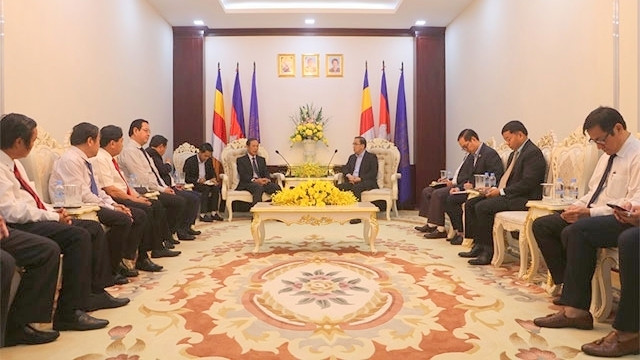 La rencontre entre les deux parties, le 2 juillet à Phnom Penh. Photo : NDEL.
