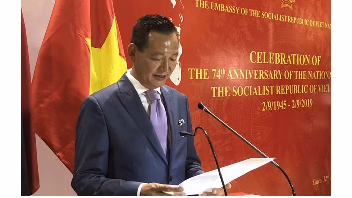 L'ambassadeur vietnamien en Égypte, Trân Thành Công prend la parole lors de la célébration du 74e anniversaire de la Fête nationale du Vietnam (le 2 septembre 1945). Photo : VNA.