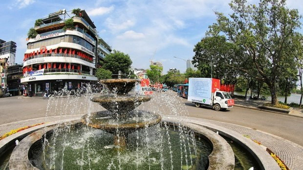 Espace du lac Hoàn Kiêm de Hanoi. Photo : VNA.