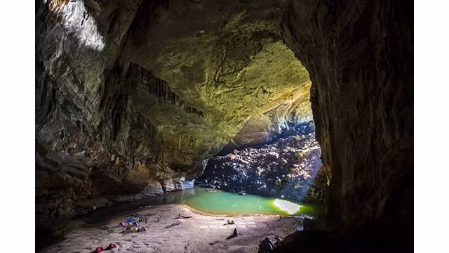 La grotte Hang En, 3e grande grotte du monde. Photo: Oxalis Adventures/VNA