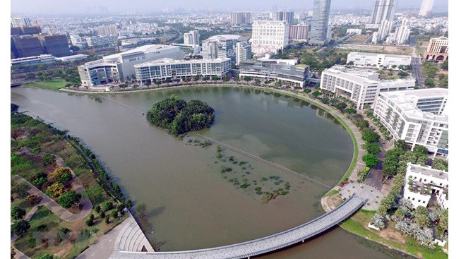 Le lac Ban Nguyêt à Hô Chi Minh-Ville. Photo : VNA.