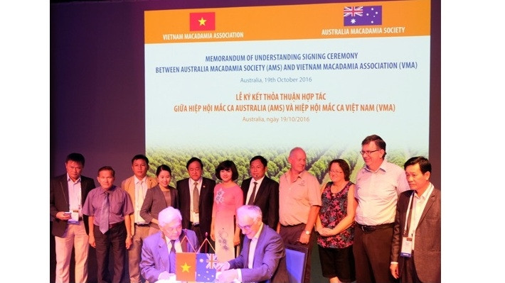 Cérémonie de signature de l'accord de coopération entre la VMA et l'AMS. Photo: SGGP.