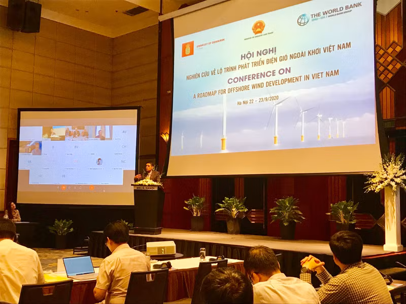 Rahul Kitchlu, chef du groupe des infrastructures et coordinateur de l’énergie à la Banque mondiale. Photo : Ambassade du Danemark au Vietnam.