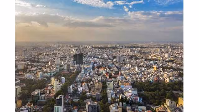 ,Le 3e arrondissement de Hô Chi Minh-Ville possède la beauté moderneavec des bâtiments et des centres commerciaux très animés. Photo : https://news.zing.vn/