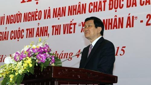 Le Président Truong Tân Sang prend la parole lors de la conférence. Photo: VNA.