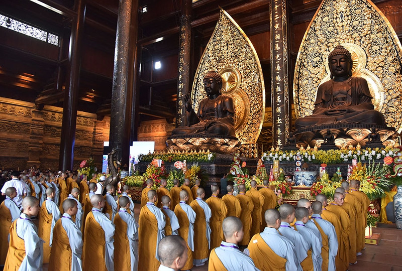 Le Vesak 2019 une occasion pour mieux faire connaître au monde un Vietnam pacifique, des Vietnamiens souriants et accueillants et une culture vietnamienne imprégnée d'identité nationale.