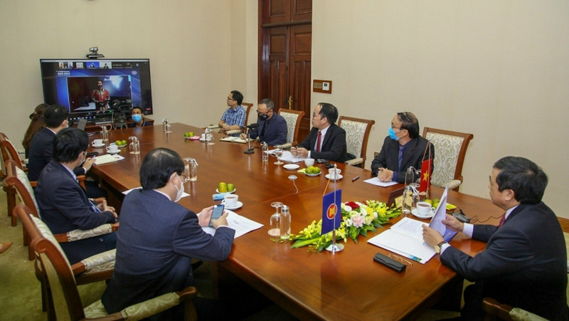 La délégation vietnamienne assiste au Forum mondial du tourisme virtuel, du 15 au 16 septembre en Indonésie. Photo: TCDL