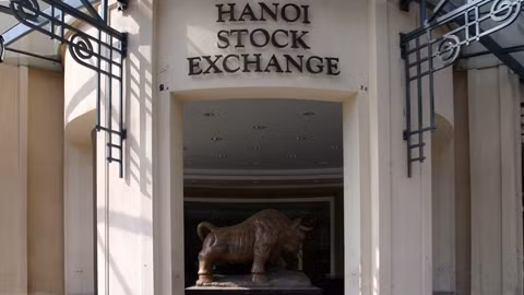 Le siège de la bourse de Hanoi (HNX), un des symboles de l’économie vietnamienne. Photo: Duy Khanh/NDEL.