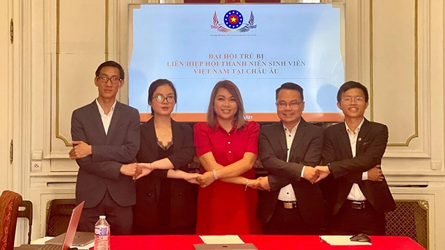 L'Union des Associations des Étudiants vietnamiens en Europe a été officiellement vue le jour. Photo : thoidai.com.vn.