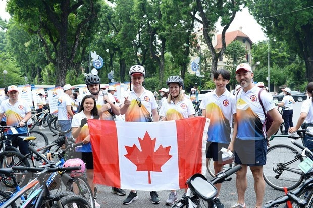 Des participants de la Journée de la famille de l’ASEAN 2022. Photo : VNA.