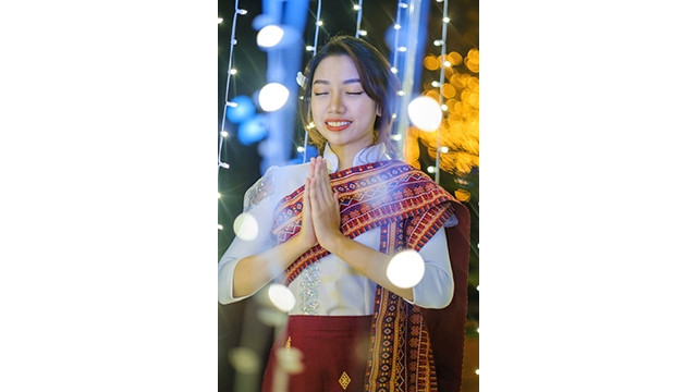 Chayxamlet Vatsana, métisse vietnamienne et laotienne figure dans la liste des 47 candidates participant à la demi-finale de Miss Vietnam Tourism Global 2021. Photo : FBNV