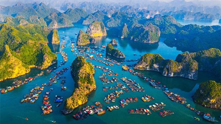 Cat Ba vue d'en haut. Photo: Nguyên Duc Nghia/CPV