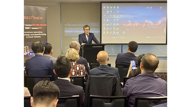 Le consul général Nguyên Dang Thang lors du séminaire à Sydney, le 27 mai. Photo : VNA