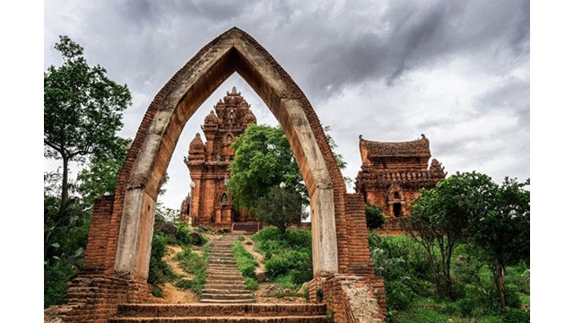 La tour Po Klong Garai dans la province de Ninh Thuân (au Centre du Vietnam) est l’une des plus belles et plus grandes tours Cham du Vietnam. Photo : tyleminh.