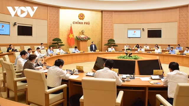 Réunion périodique du gouvernement du mois d’avril, le 29 avril à Hanoi. Photo : VOV.