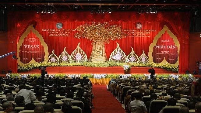 La cérémonie d’ouverture de la grande fête bouddhique du Vesak des Nations Unies 2019. Photo : VNA.